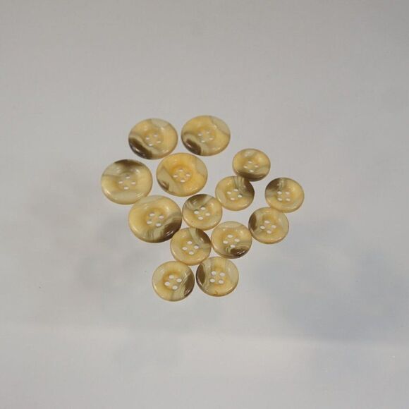 Vintage Celluloid Buttons Lot Of 14 - Picture 2 of 5